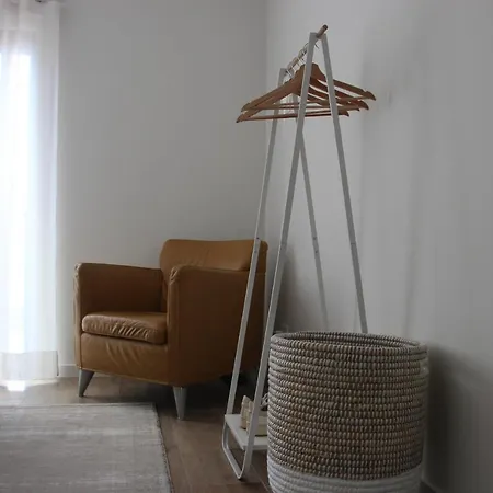 Apartment Luxe Nieuw Gebouwd Appartement, Groot Terras, Authentiek Alvor! Alvor