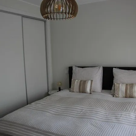 Luxe Nieuw Gebouwd Appartement, Groot Terras, Authentiek Alvor! Apartment *
