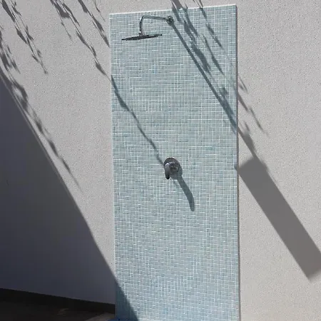 Luxe Nieuw Gebouwd Appartement, Groot Terras, Authentiek Alvor! Apartamento