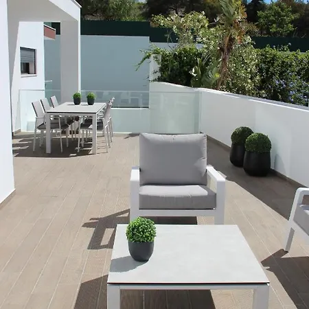 Apartamento Luxe Nieuw Gebouwd Appartement, Groot Terras, Authentiek Alvor!